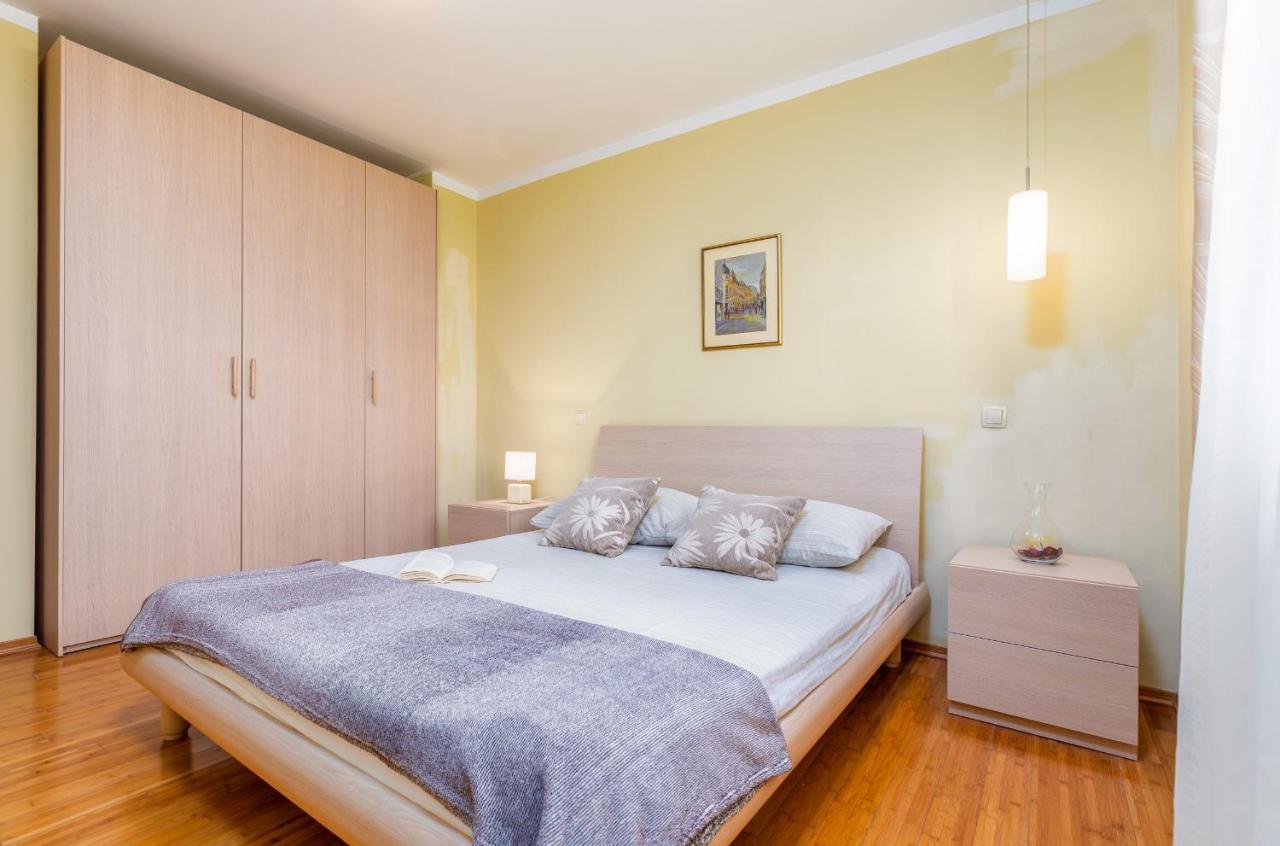 Apartment Luana A1 *